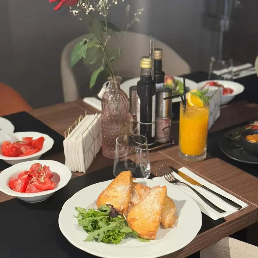 New Grey Residence Apartament Târgu-Mureş Екстериор снимка
